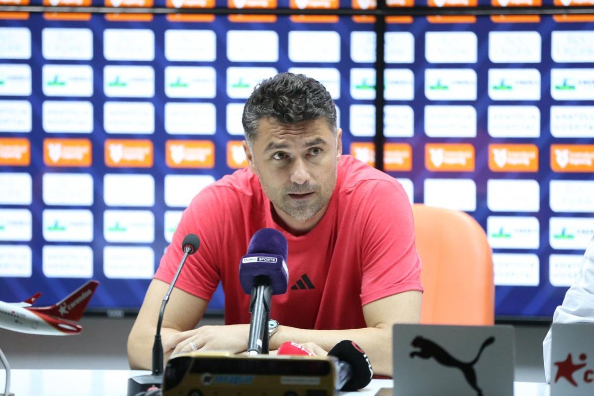 Burak Yılmaz: "Bizim buradan bir puanla ayrılmamız çok değerliydi’’ 4 burak yilmaz bizim buradan bir puanla ayrilmamiz cok degerliydi 0 gR4HjYns