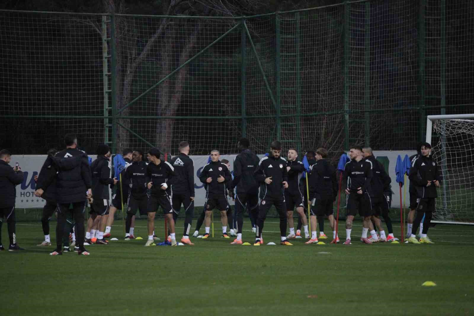 burak yilmaz her maci kazanmak istiyoruz 5 55KlUCza