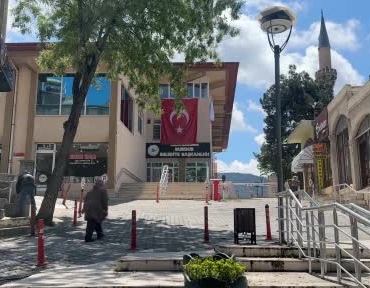 burdur-belediyesine-yonelik-gorevi-kotuye-kullanma-davasi-bNWaIO3A.jpg