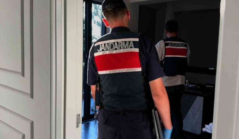 burdur-merkezli-750-milyon-liralik-yasa-disi-bahis-operasyonu-7-tutuklama-exH4VPzA.jpg