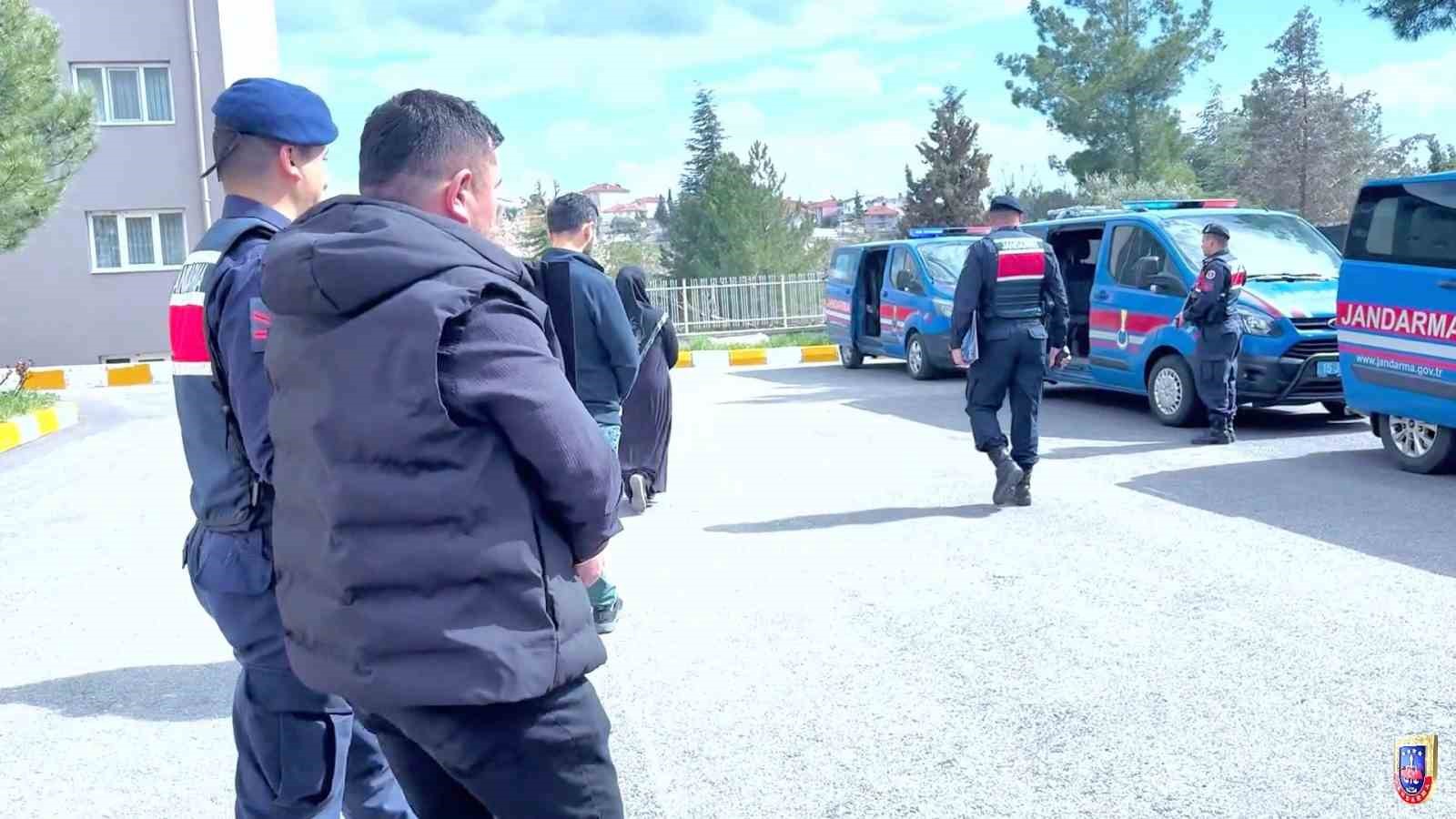 burdurda 27 milyon liralik tefecilik operasyonu 1 tutuklama 4 rXVDD8KO