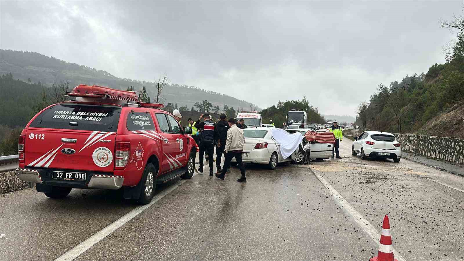 burdurda 7 kisinin hayatini kaybettigi kazada isimler belli oldu 7 AlheLIgu