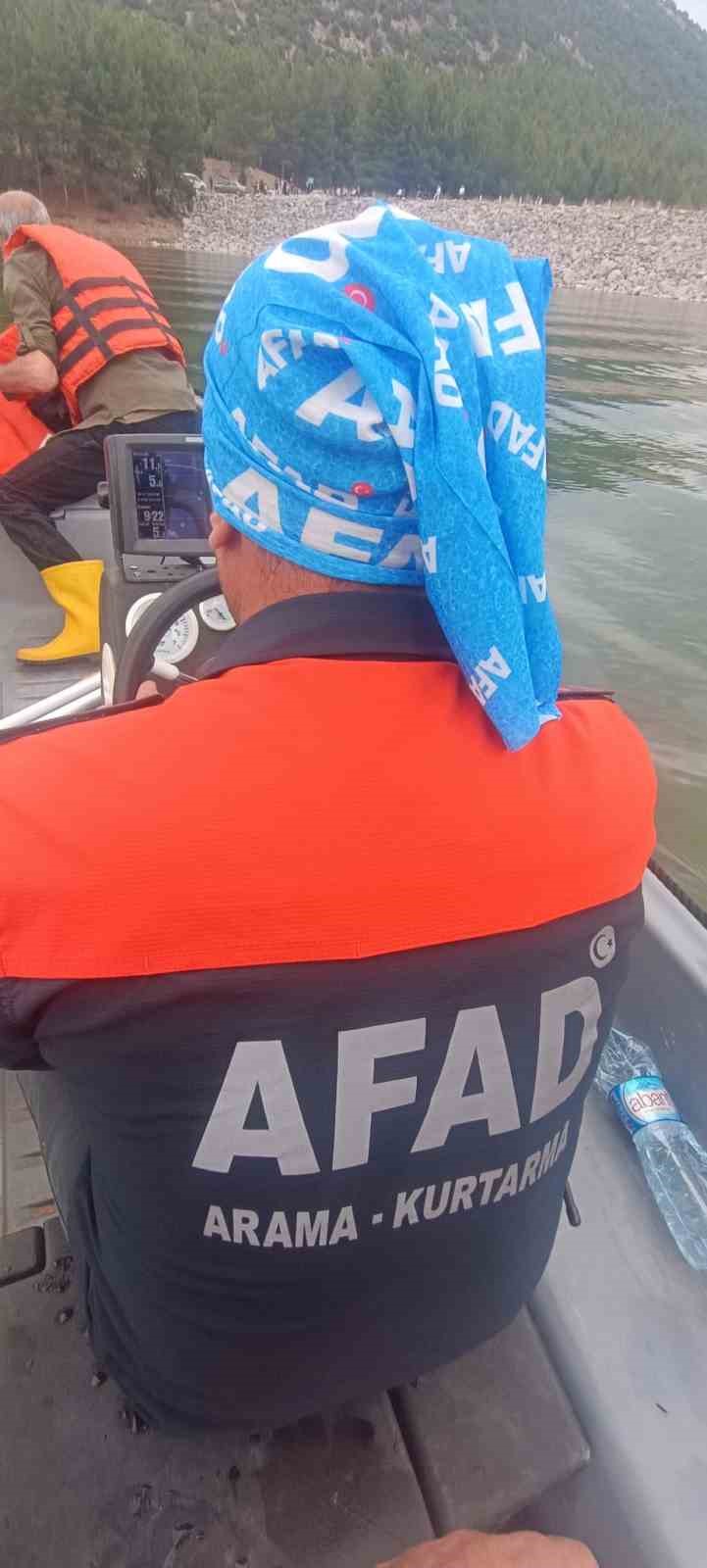 Burdur’da baraja giren genç kayboldu 5 burdurda baraja giren genc kayboldu 1 Wmmm9nHa