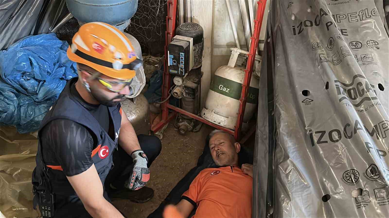 burdurda firtina tatbikatinda gercegi aratmayan goruntuler 3 ijdgSqwP