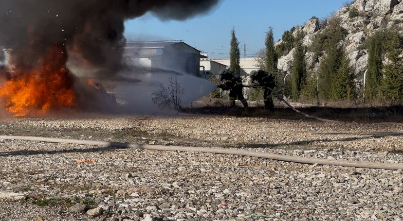 burdurda gercegini aratmayan yangin ve kbrn tatbikati 5