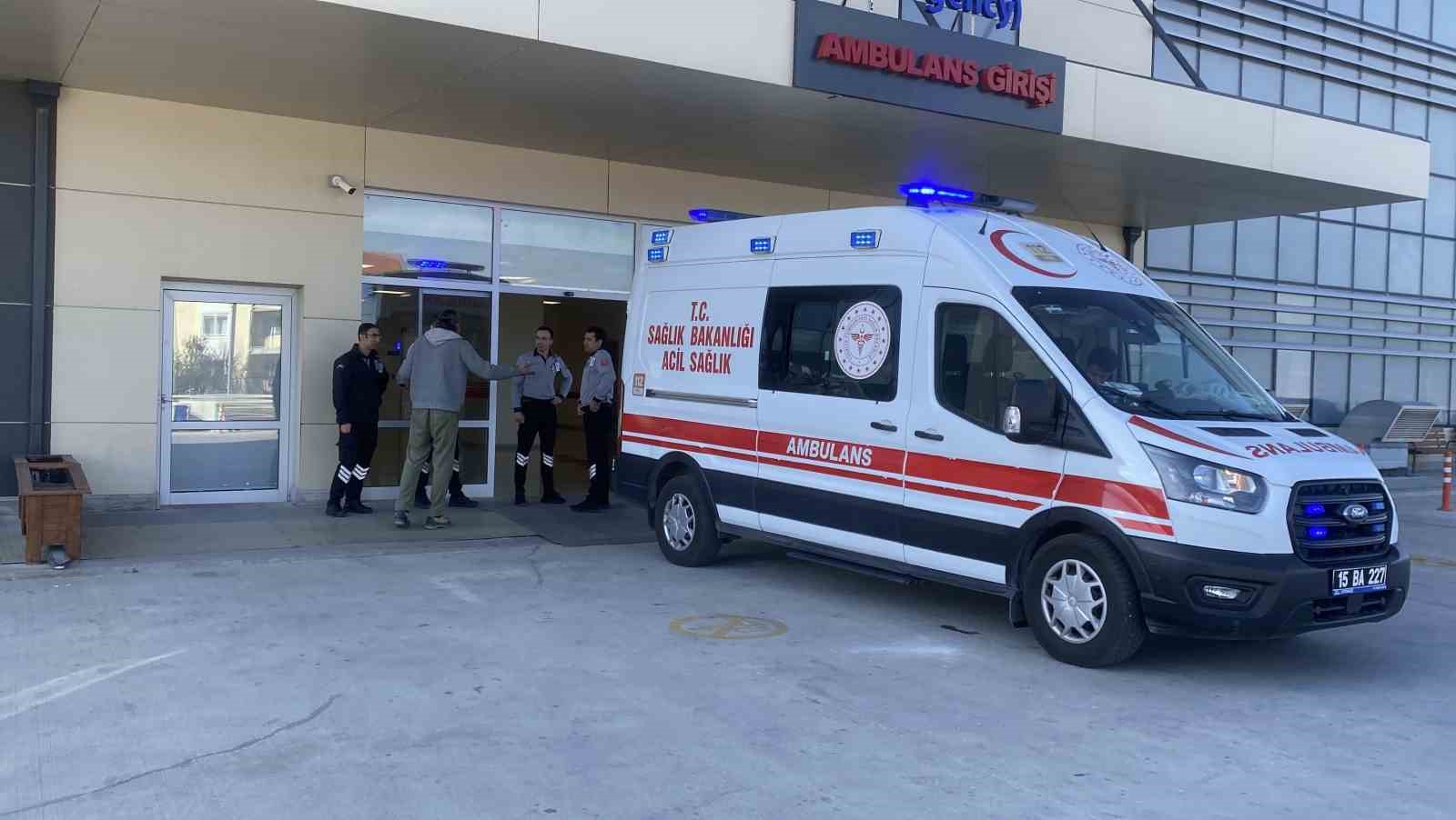 burdurda kolunu hisar makinesine kaptiran isci agir yaralandi 2 K2yun6cA