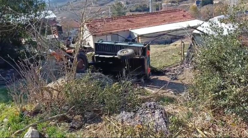 burdurda otomobille carpisan traktor devrildi 3 yarali 2 py7TVqfl