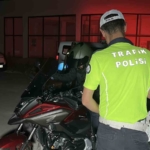 burdurda-polis-ekiplerinden-siki-denetim-PDsbNBiF.jpg