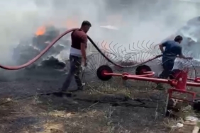 Çocukların maytapla çıkardığı ot yangını kamerada 1 thumbnail