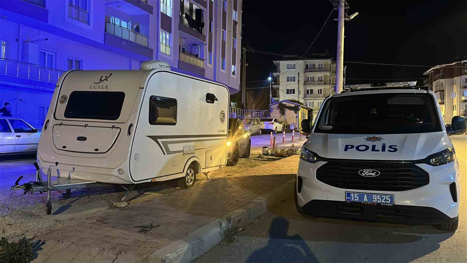 burdurda yalniz yasayan adam evinde olu bulundu 3 9GCuUa86