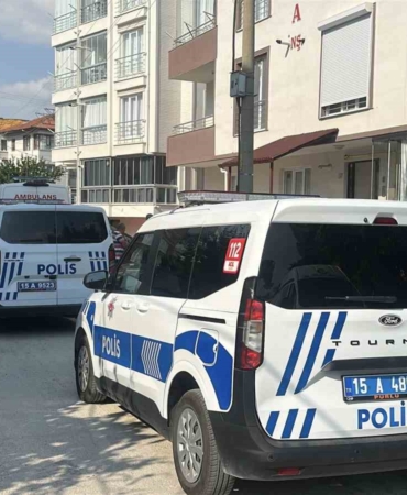 burdurda-yasli-kadin-esi-tarafindan-evde-olu-bulundu-bYl5EmEA.jpg