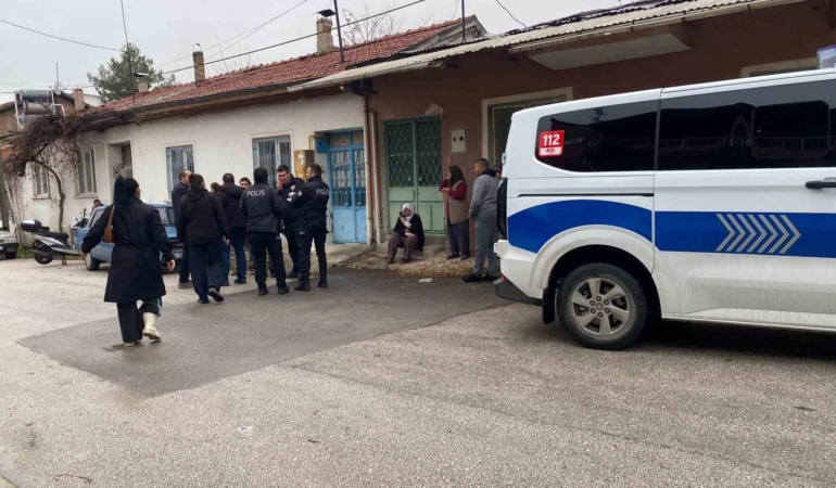 burdurda-yasli-kadin-evinde-olu-bulundu-4TKfG9Xl.jpg
