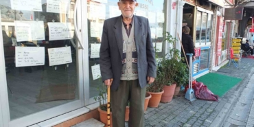burhaniyede-97-yasindaki-hasan-dede-ilcenin-ayakli-tarihi-oldu-rHRCEWJX.jpg