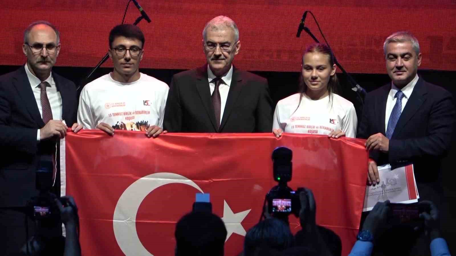 Bursa 15 Temmuz’un 10. yılında tek yürek 6 bursa 15 temmuzun 10 yilinda tek yurek 2