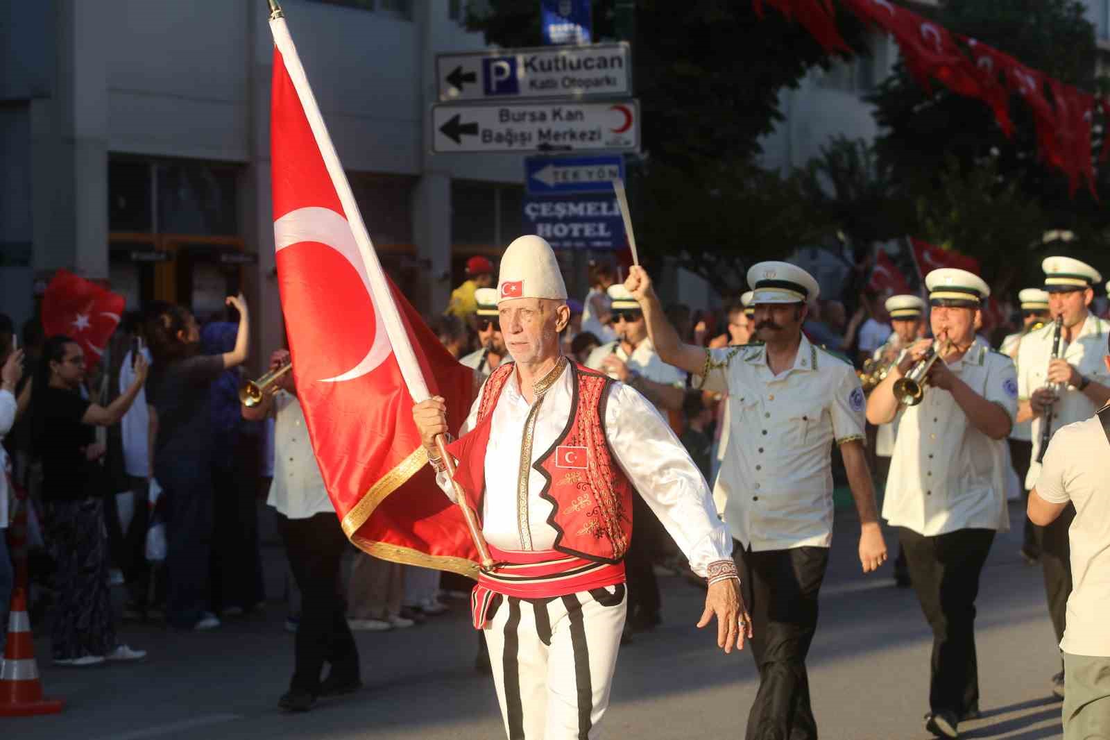 Bursa 15 Temmuz’un 10. yılında tek yürek 8 bursa 15 temmuzun 10 yilinda tek yurek 4 JyqUZu2L
