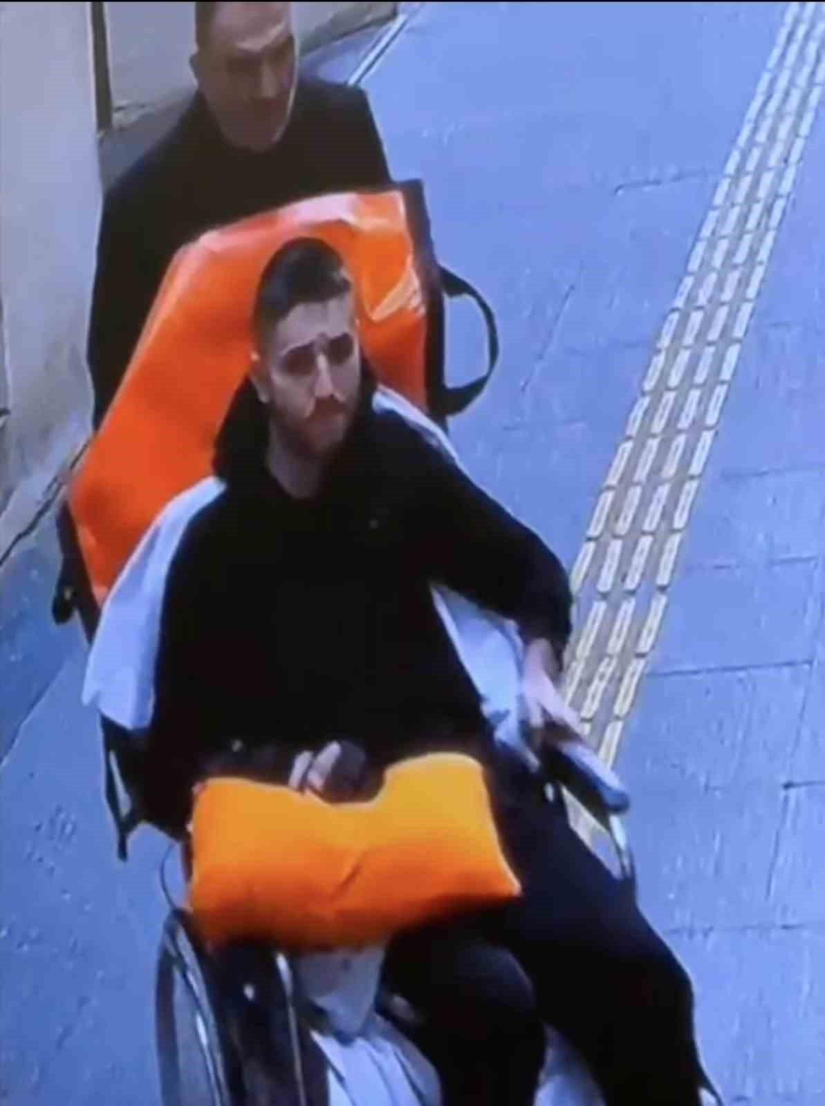 bursa adliyesinde 2 kisinin oldugu 1 uzman cavusun sehit oldugu kanli saldirinin yeni goruntuleri
