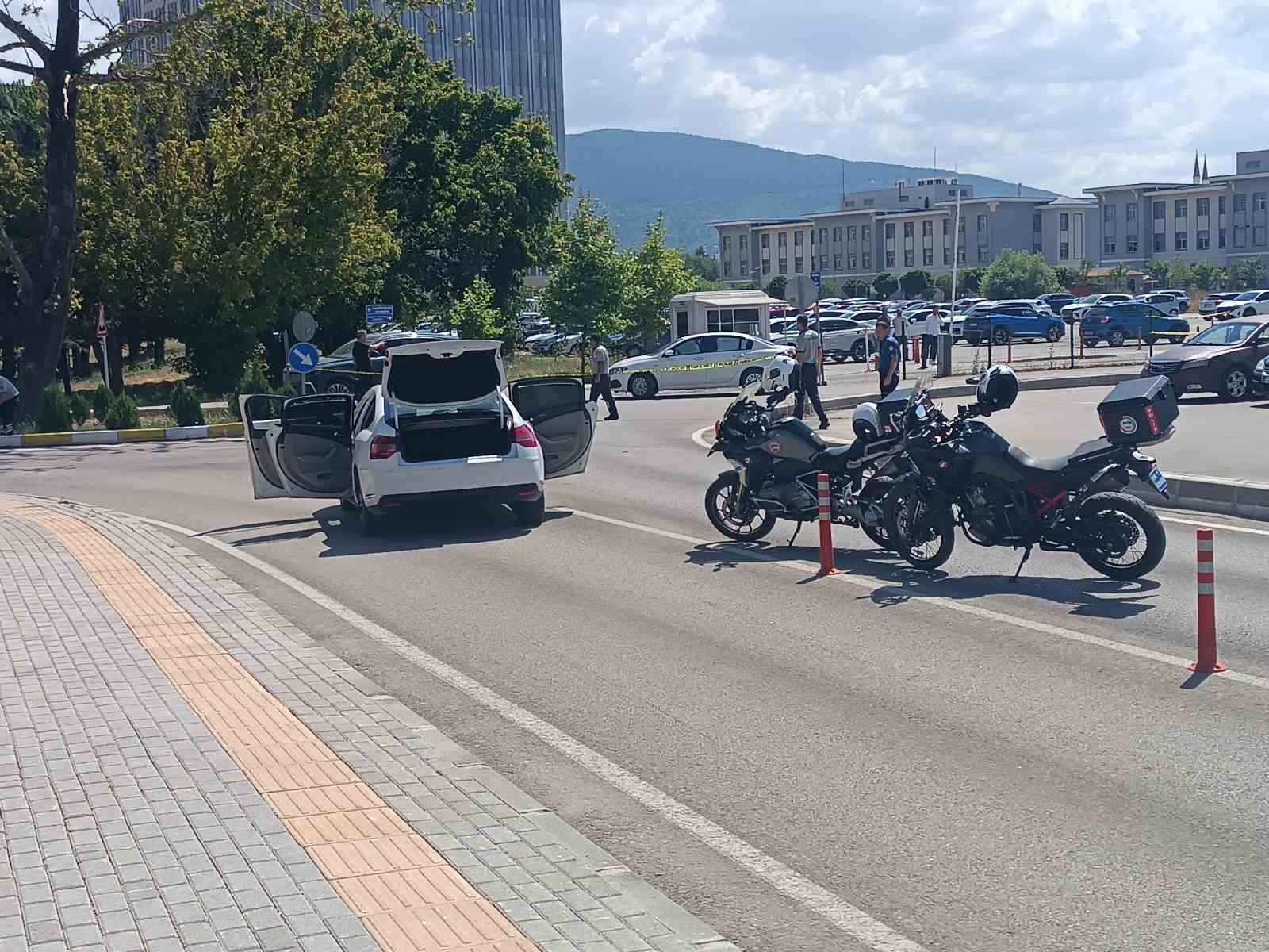 bursa adliyesinde bosanma davasi gerginligi silahla ates acildi 5 gozalti 6 1saa4PKC