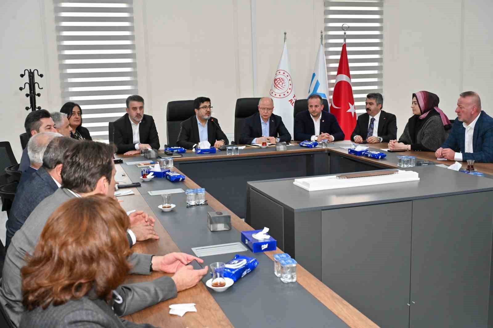 bursa ankara hizli tren hatti raylari boyle goruntulendi 3 tQENr63W
