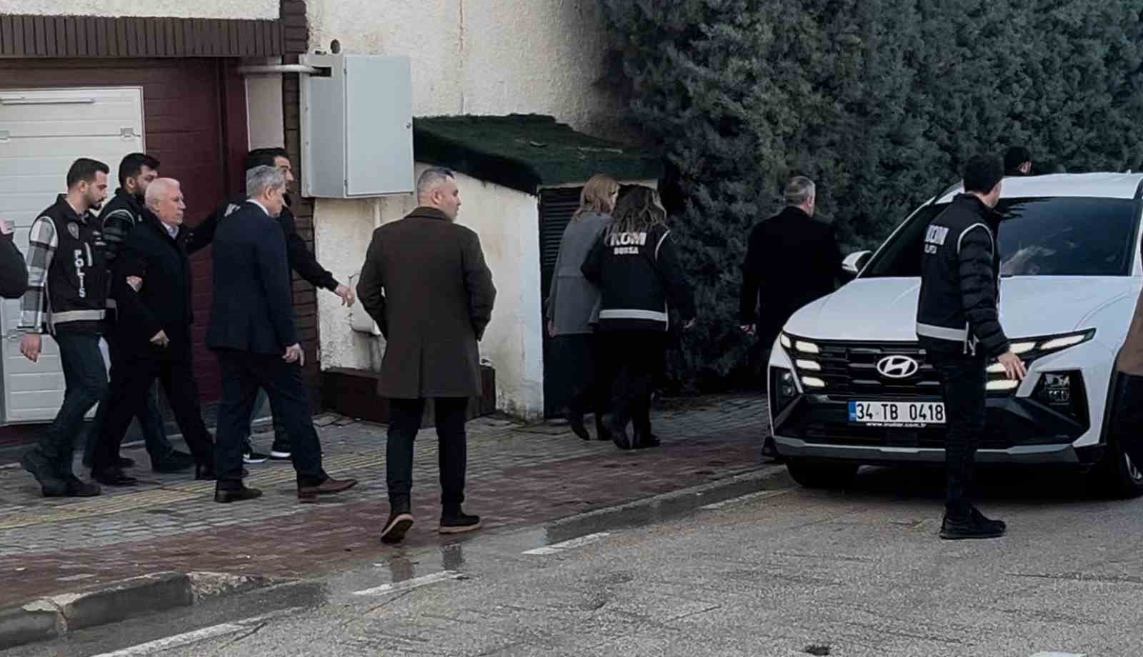 bursa buyuksehir belediye baskani bozbey gozaltina alindi 1 bl5p5F9v