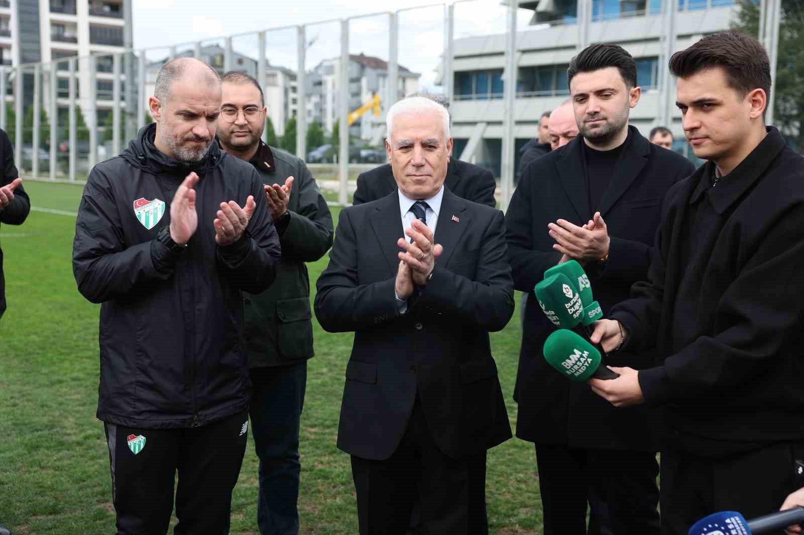bursa buyuksehir belediyesinden bursaspora guclu destek 5 JUfE55dr