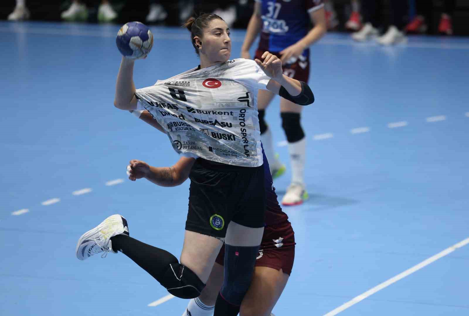 bursa buyuksehir belediyespor avrupa kupasinda yari finale yukseldi 3 QULijcnT