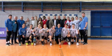bursa-buyuksehir-belediyespor-avrupa-kupasinda-yari-finale-yukseldi-NVpQDjqd.jpg