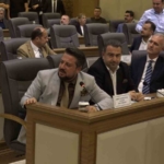 bursa-buyuksehir-meclisinde-tansiyon-yukseldi-hAe8imJY.jpg