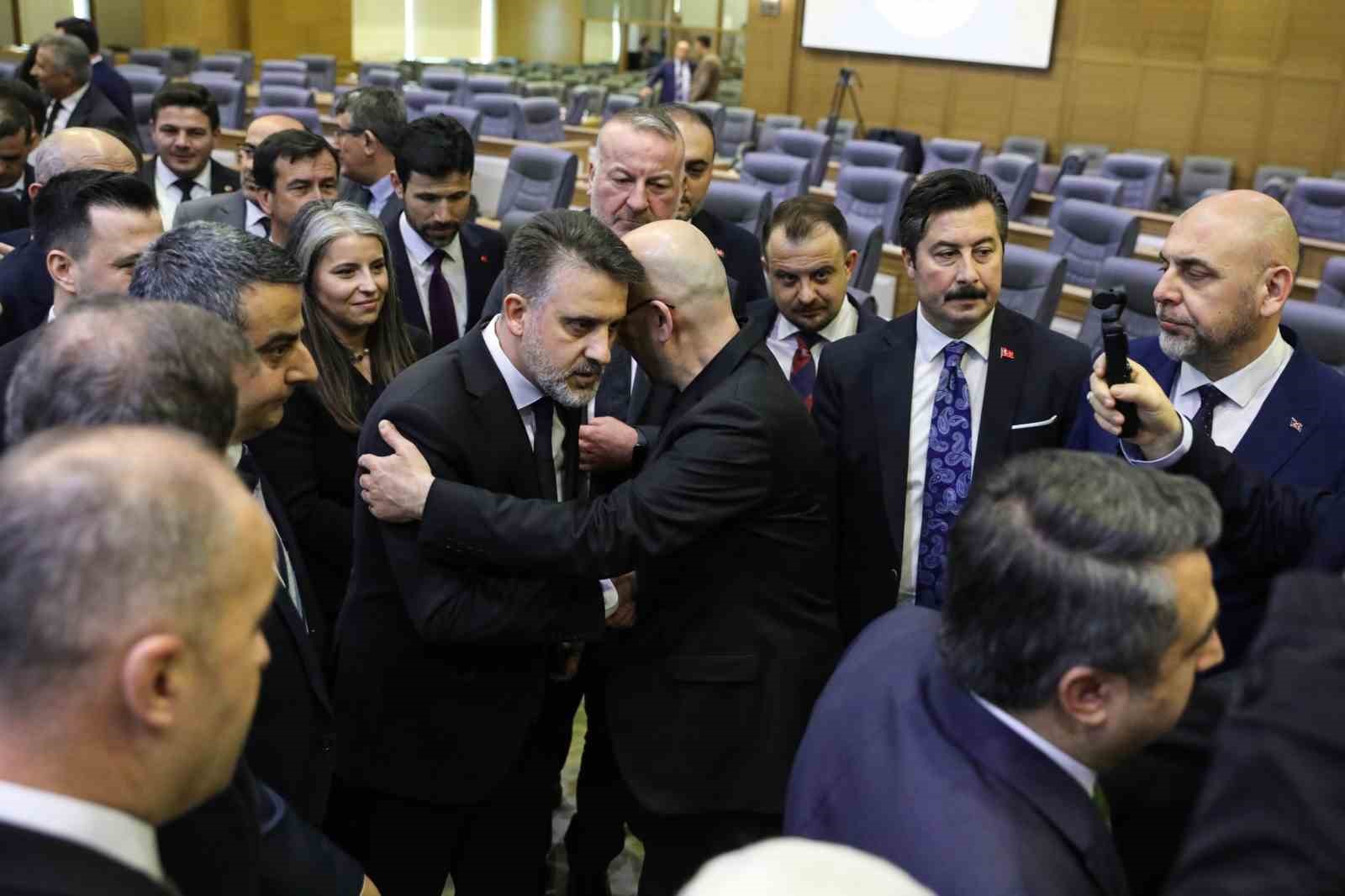 bursa buyuksehirde baskanvekilligine sahin biba secildi 0 UDtQ7HOh