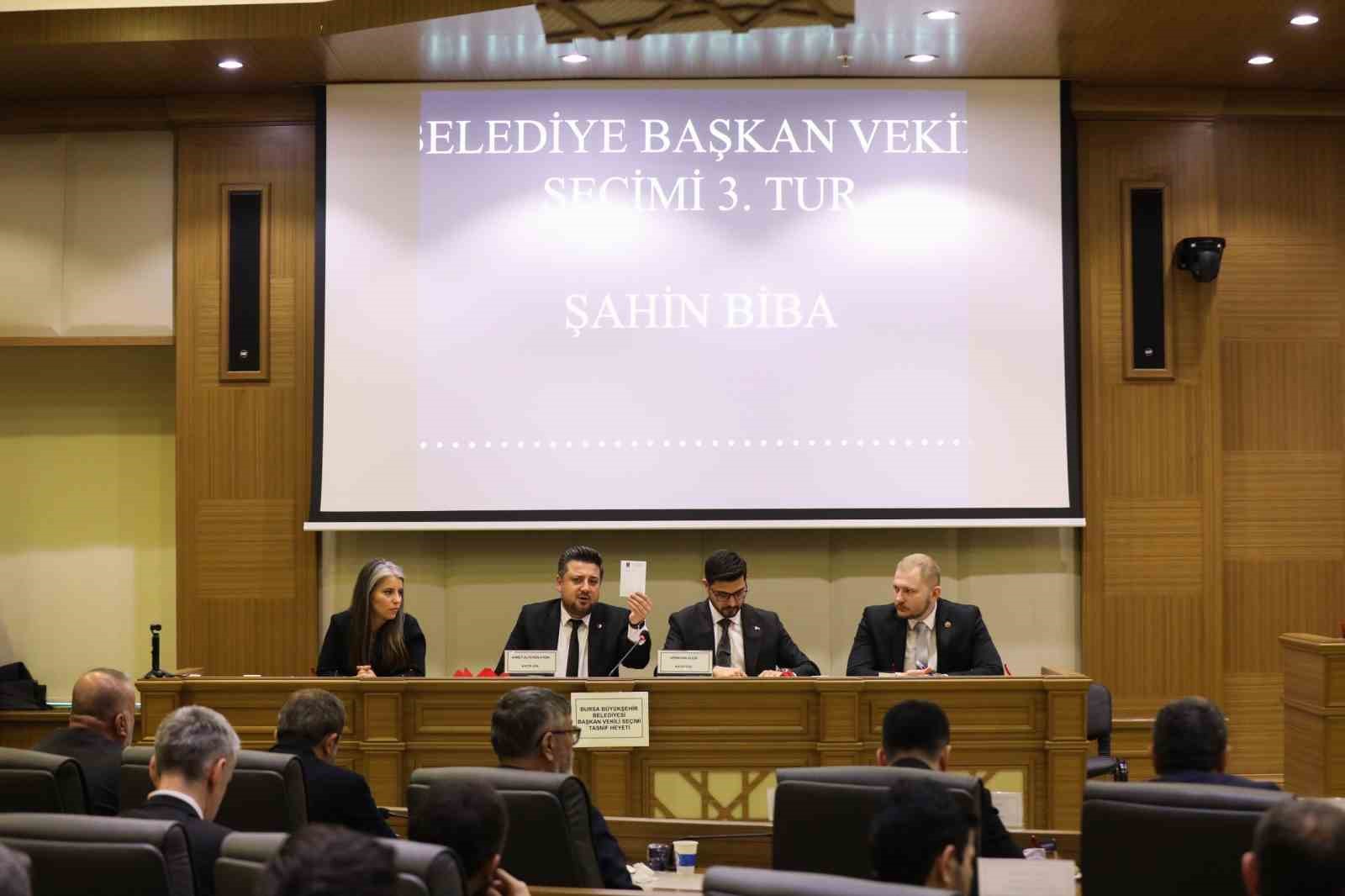 bursa buyuksehirde baskanvekilligine sahin biba secildi 2 VU7l8fep