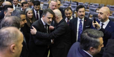 bursa-buyuksehirde-baskanvekilligine-sahin-biba-secildi-bbSB1WKh.jpg