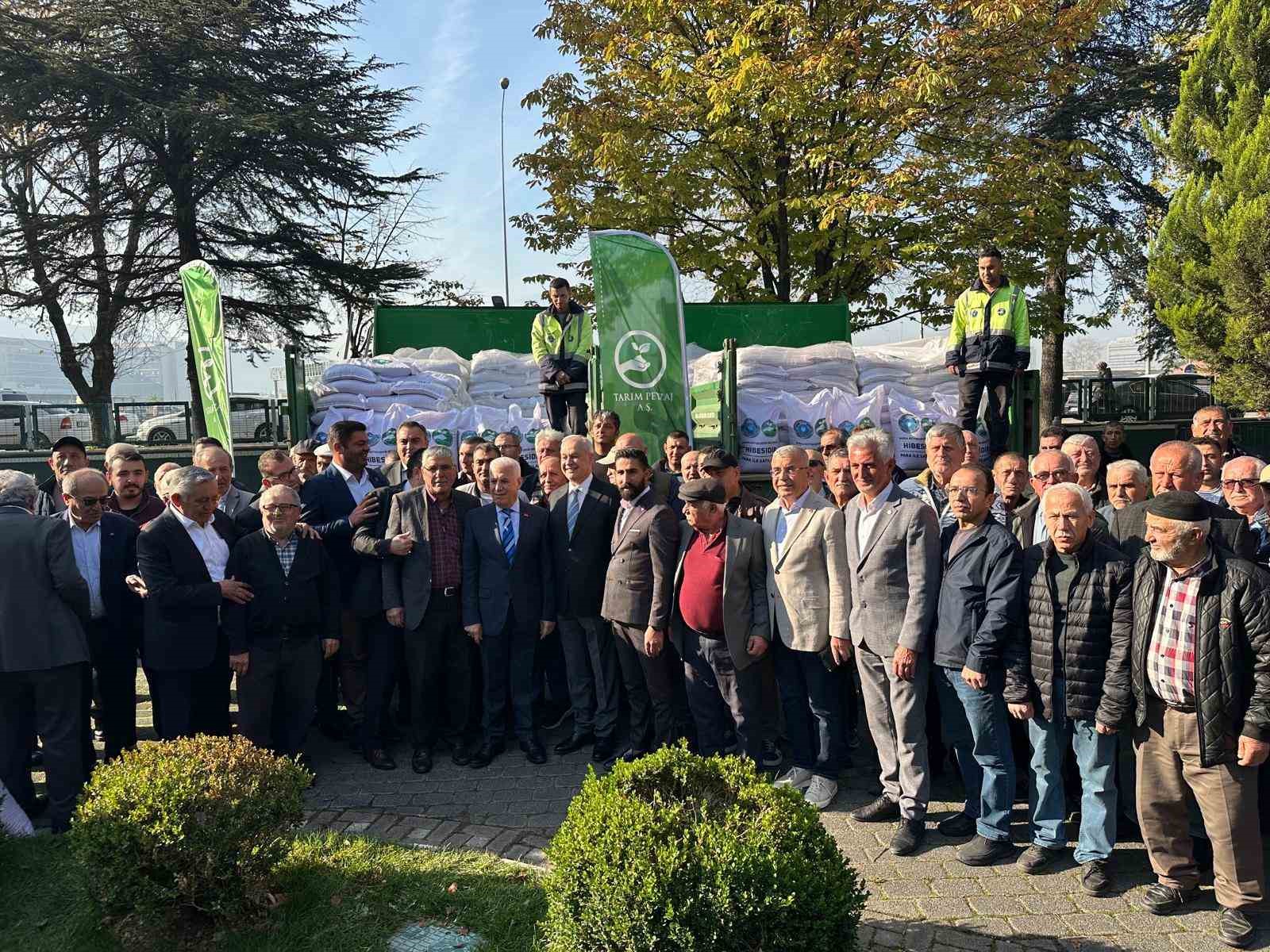 bursa buyuksehirden ciftcilere 47 ton bugday tohumu destegi 0 9vUMdORj