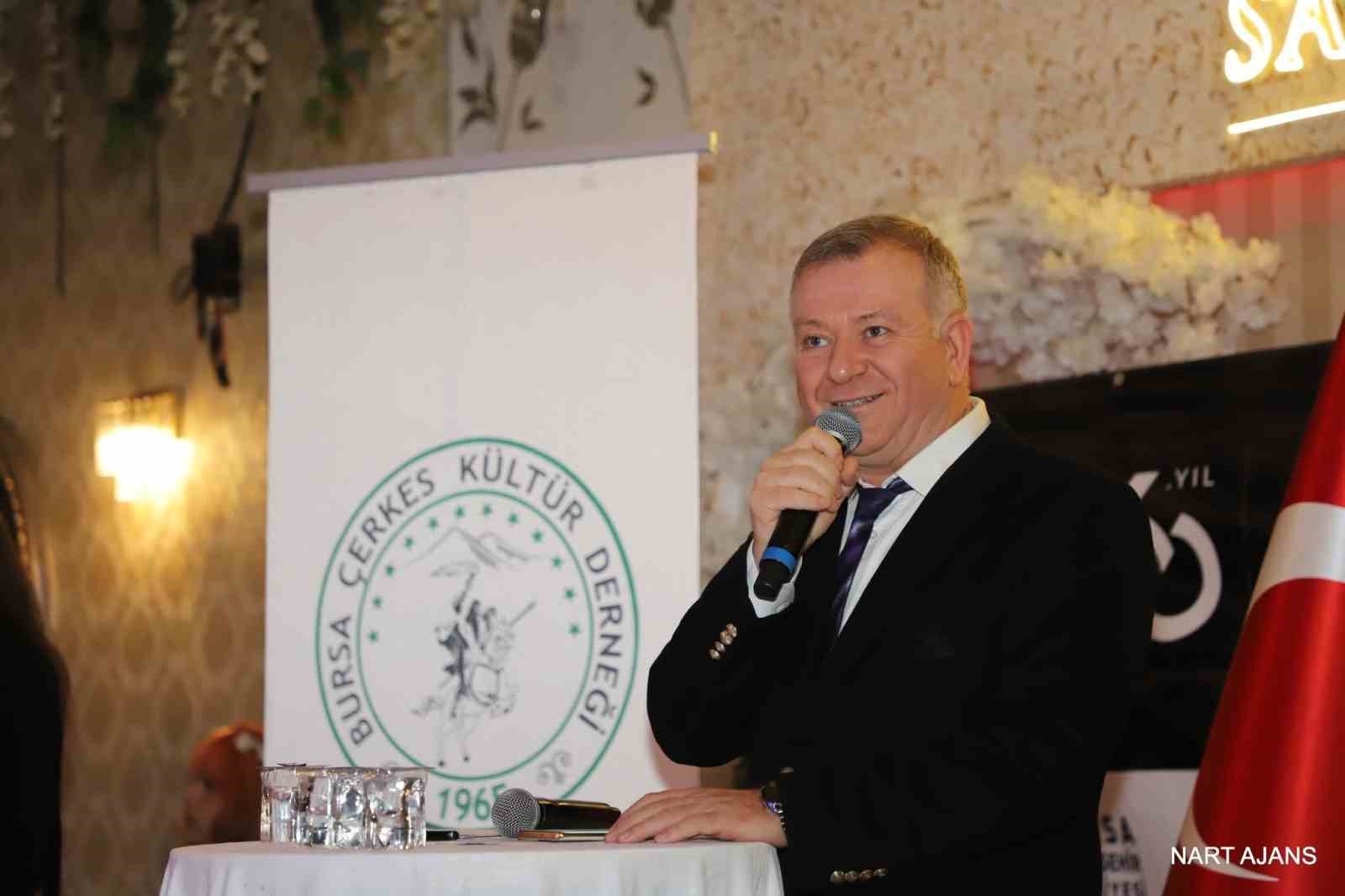 bursa cerkes kultur dernegi haluj gecesi duzenledi 1 OUODHjrQ