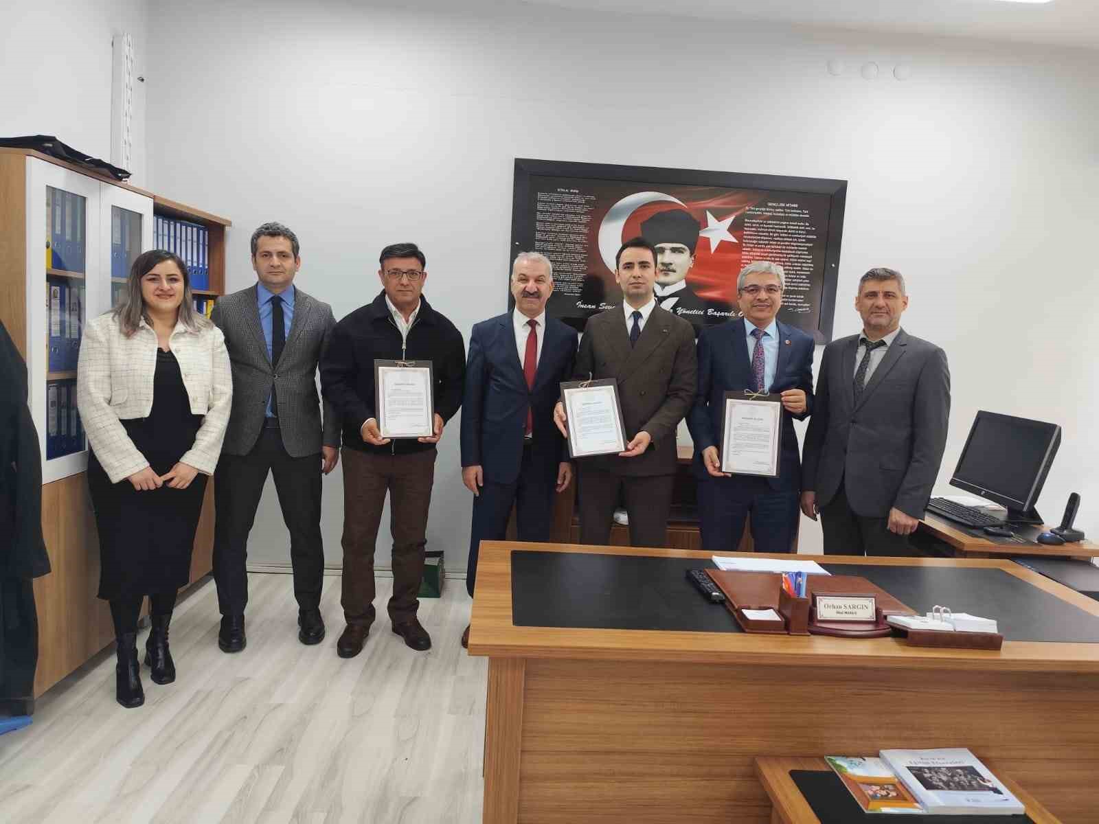 bursa cumhuriyet bassavciligi denetimli serbestlik mudurlugunden egitime destek 2 NaUiNZ1B