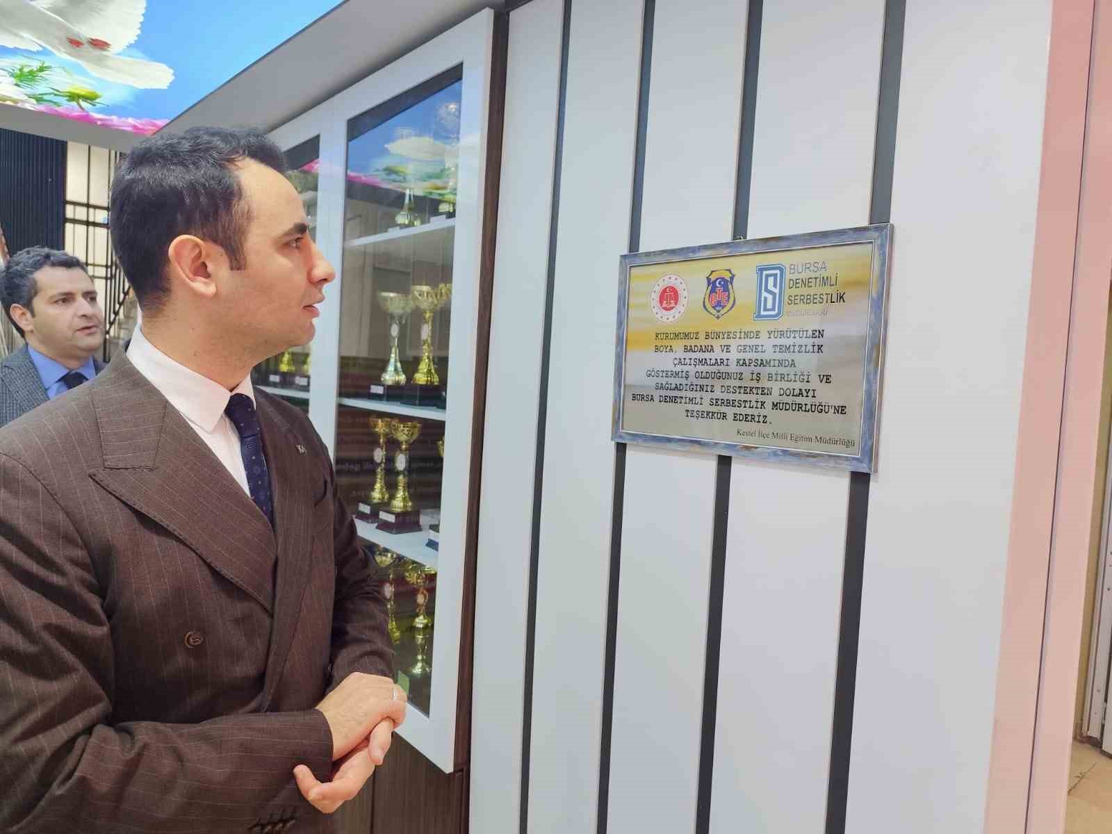 bursa cumhuriyet bassavciligi denetimli serbestlik mudurlugunden egitime destek 4 VY8iVXBr