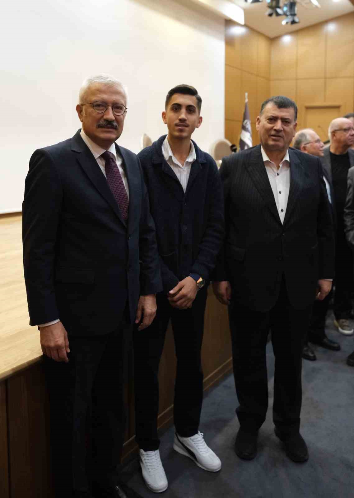 bursa cumhuriyet bassavcisi ramazan solmaz mudanya universitesinde genclerle bulustu 6 hlKr8SpI