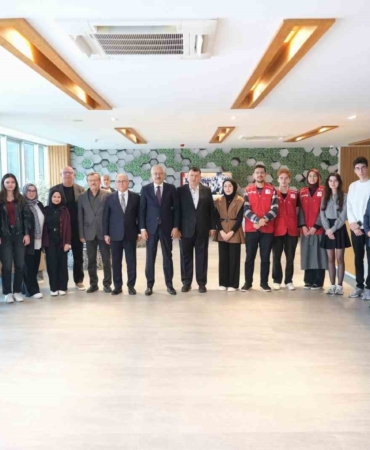 bursa-cumhuriyet-bassavcisi-ramazan-solmaz-mudanya-universitesinde-genclerle-bulustu-aJe36cv6.jpg