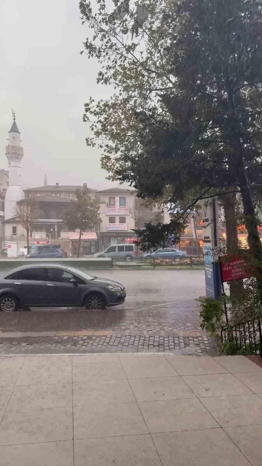 bursa hasretle bekledigi yagmura kavustu 0 cCBBrhdE