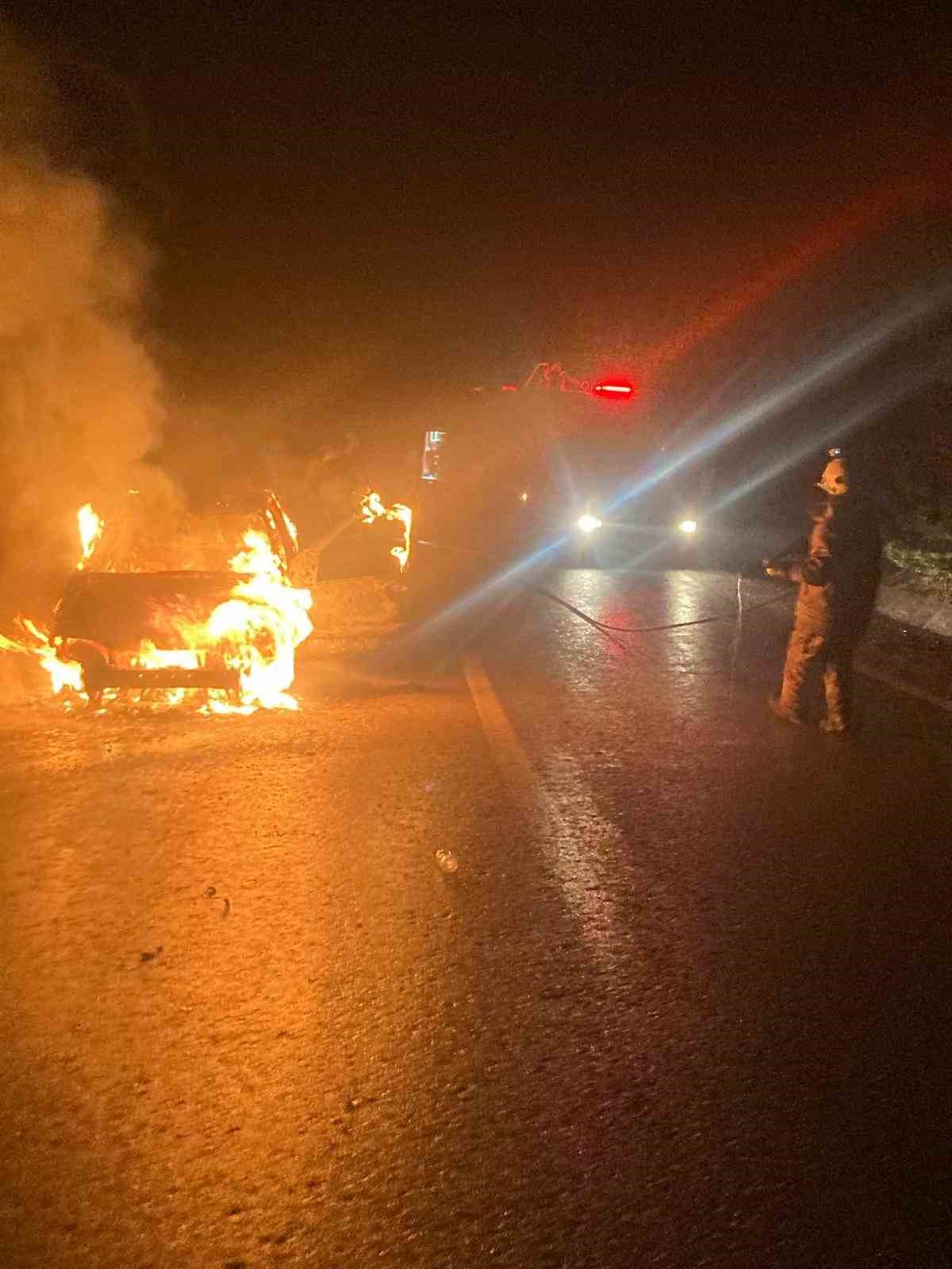 bursa itfaiyesi mart ayinda bin 335 yangin ve olaya mudahale etti 3 phDbKJnA