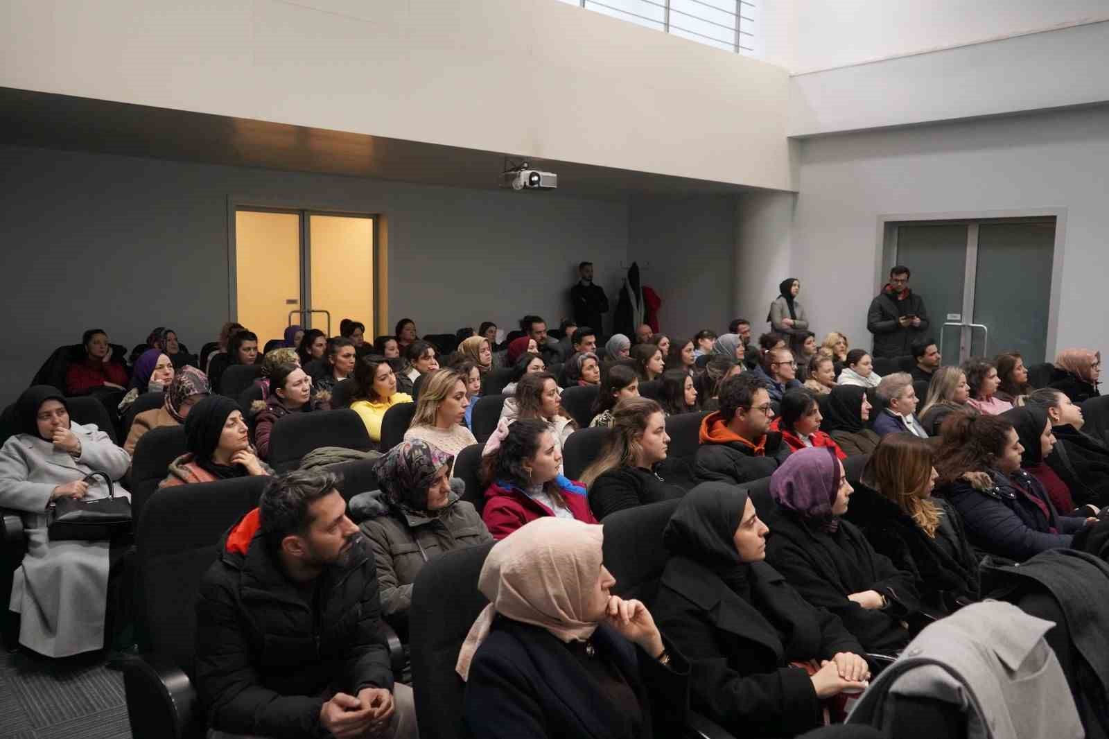 bursa kent akademisi yeni doneme hazir 2 qP4ZwOaJ