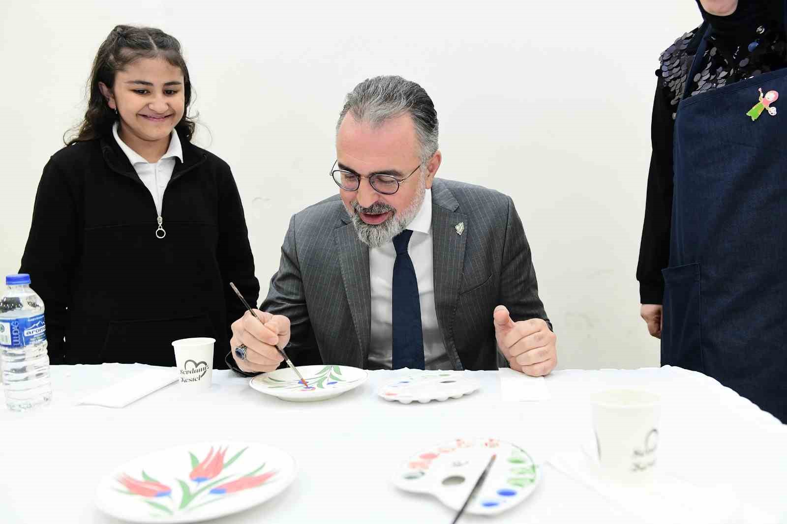 bursa kestelde cocuklarin ekran bagimliligina karsi sanat asisi 0 MECrgTkX