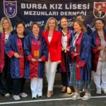 bursa-kiz-lisesi-mezunlari-manti-gununde-bulustu-ETHEw7Ft.jpg