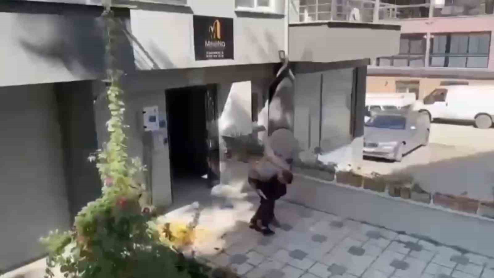 bursa merkezli operasyonda 15 firari yakalandi 1 aa4avA1U