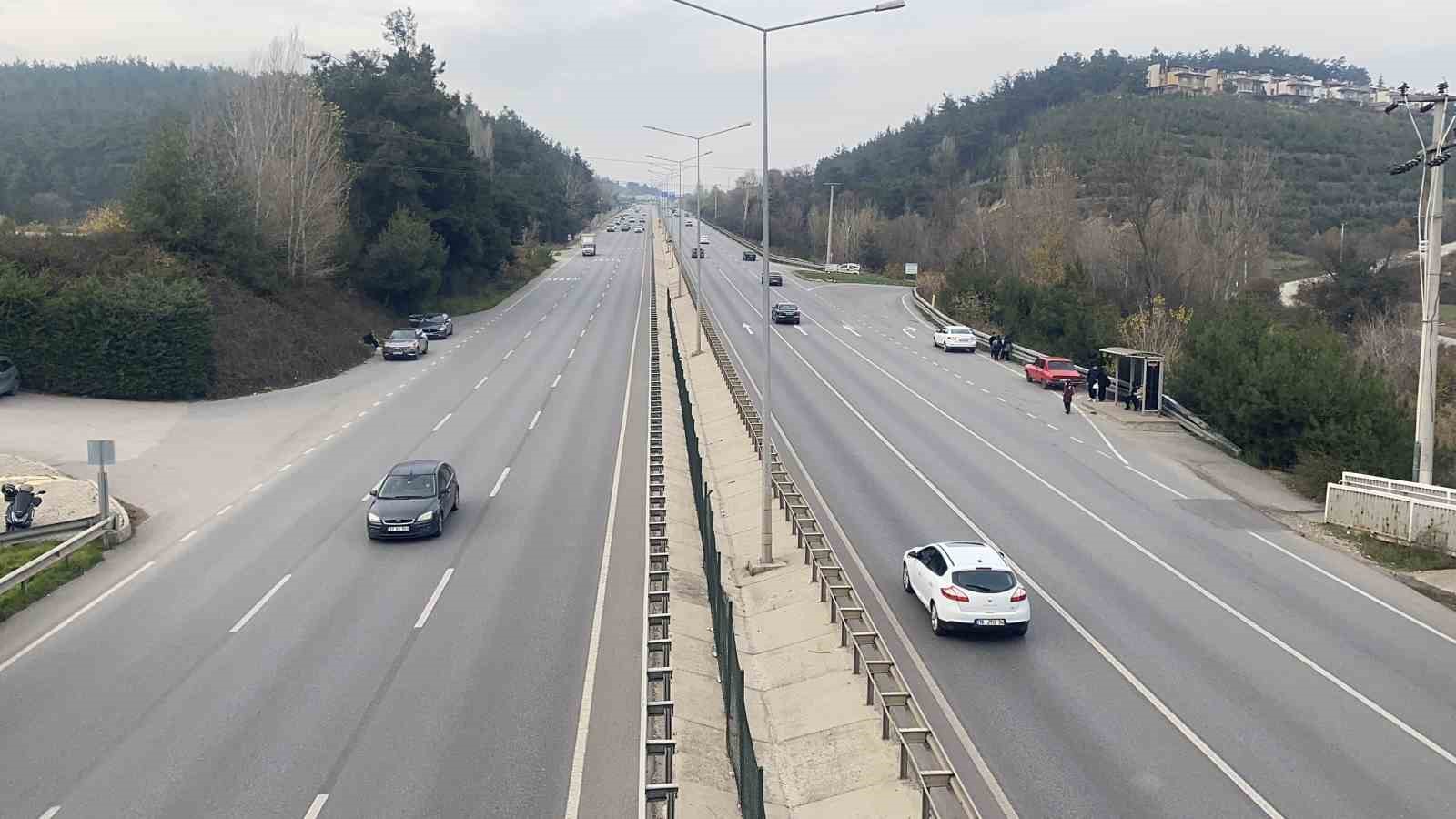 bursa mudanya yolunda bisikletli kazasi 1 kisi yaralandi 6 jjG2cbB2