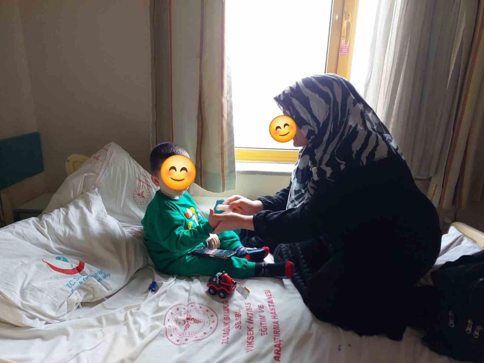 bursa nilufer kadin korosundan duygusal 23 nisan kutlamasi 2 DXaJBnsK