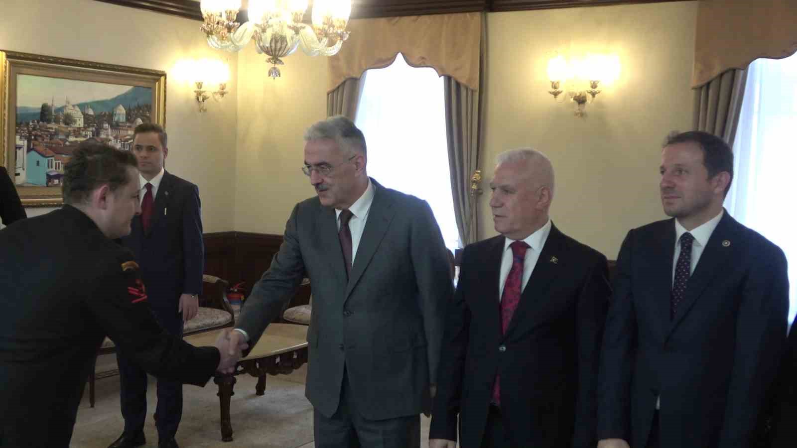 bursa protokolu bayramlasmak icin bir araya geldi 1 N4K49Ot8