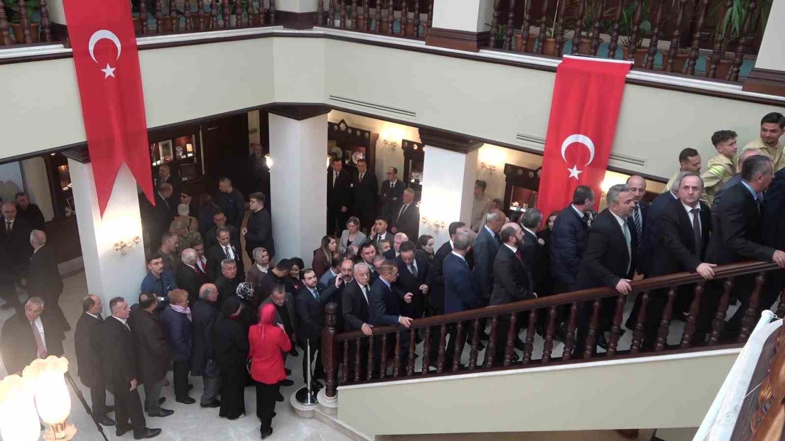 bursa protokolu bayramlasmak icin bir araya geldi 3 lFKr5jWn
