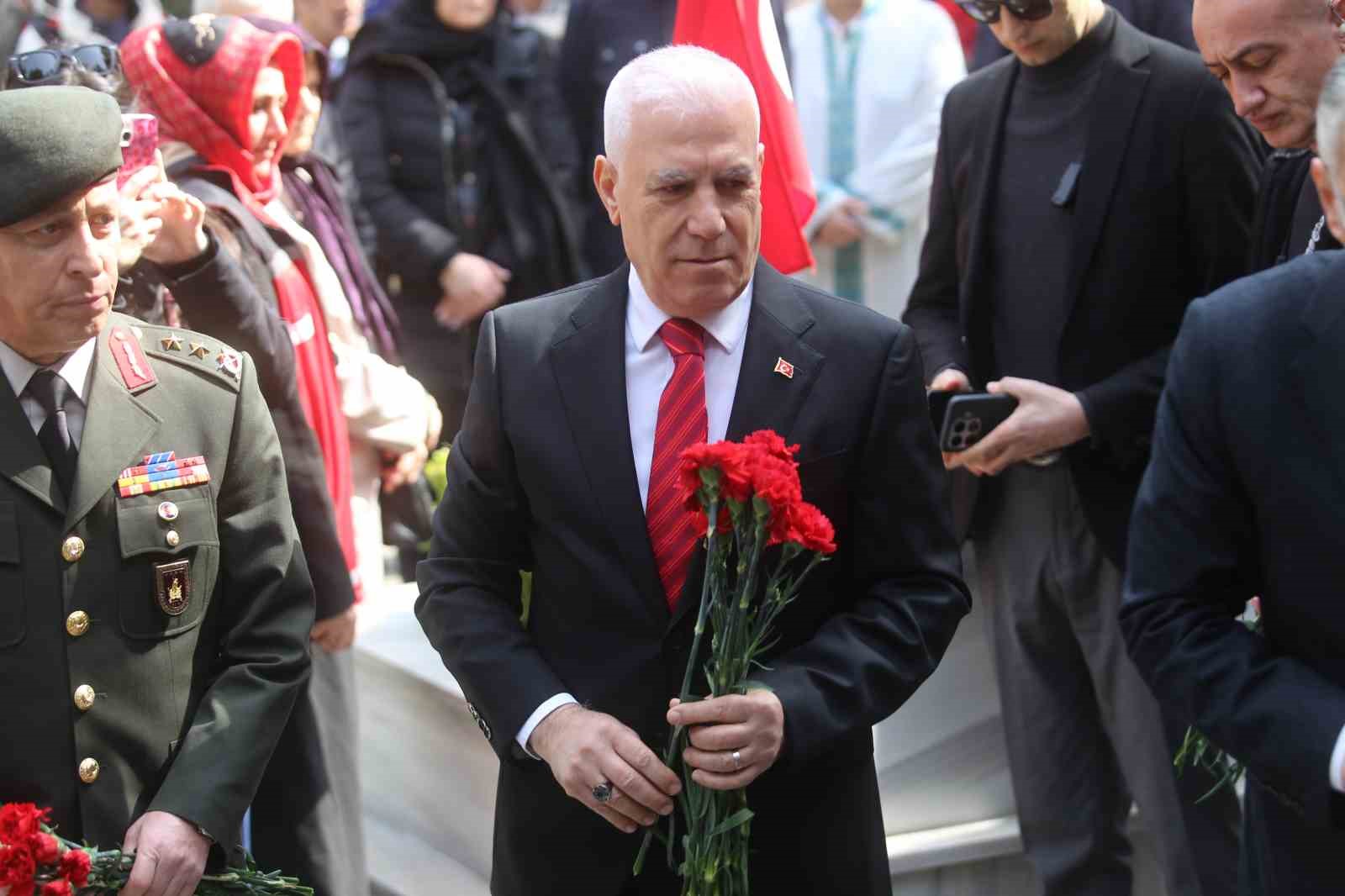 bursa protokolunden pinarbasi sehitligine anlamli ziyaret 1