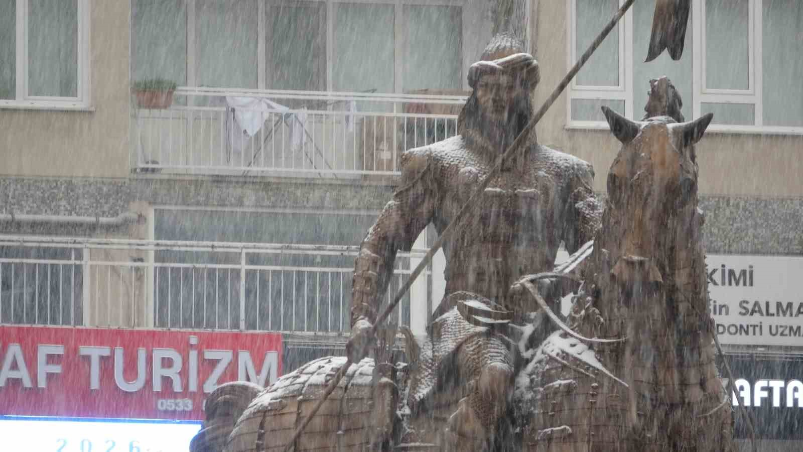 bursa sehir merkezi de beyazlara burundu 6