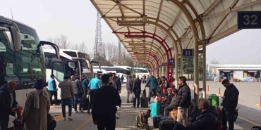 bursa-sehirlerarasi-otobus-terminalinde-bayram-yogunlugu-basladi-PQwqUCQs.jpg