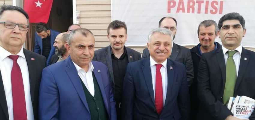 bursa siyasetinin taninan ismi eczaci ayhan ozbek hayatini kaybetti 3 ttB4j3Be